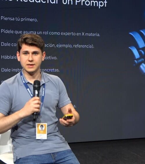 Daniel García-Cordero lidera cursos de IA en CenteIA